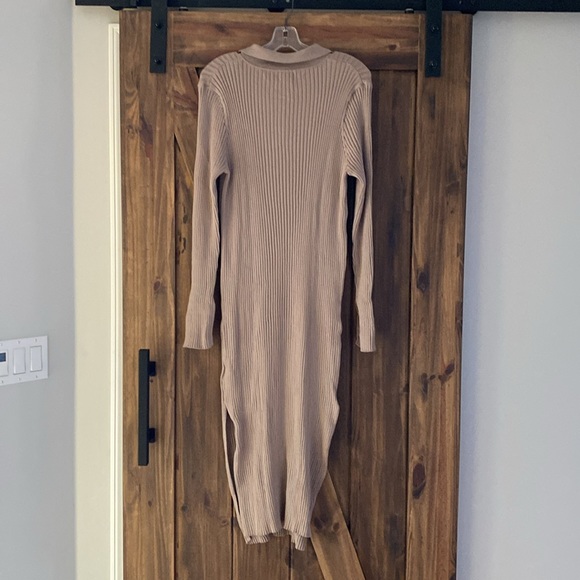 NWOT H&M Tan Bodycon Knit Dress - Picture 7 of 7